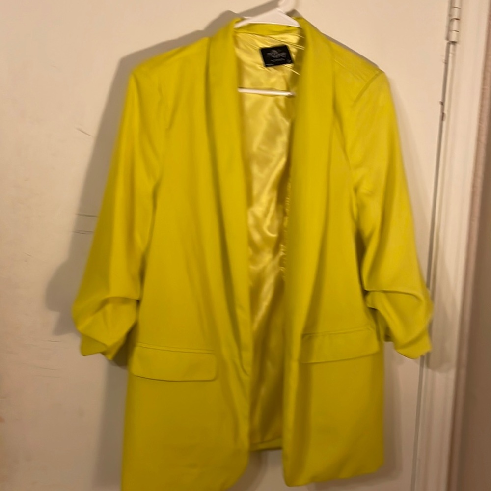 Chartreuse blazer